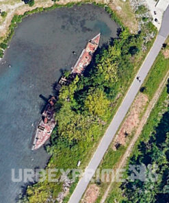 Apocalypse Ship Rust Boat - Urbex