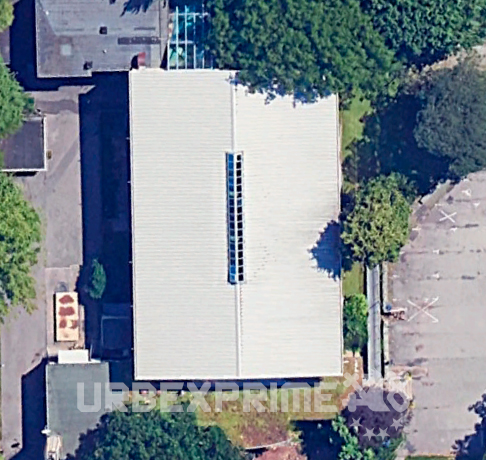 Blaue Schwimmhalle