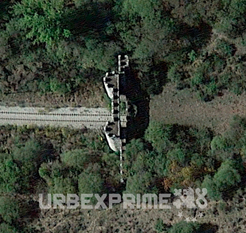 Tren Enterrado / Buried Train - Urbex