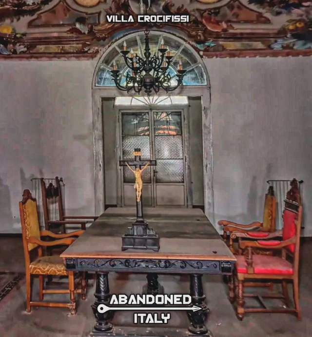 Villa Crocifissi (Italy)
💎 Exchange this location ⬇️
🔥www.urbexprime.com🔥
🌎 Get urbex locations 🌎
🔥www.urbexprime.com🔥

#urbex #photography #urbexportugal #urbexitalia #urbexphotography #italiabbandonata #urbexworld #abandoned #photooftheday #abandonedplaces #streetart #urbexspain #portugal #picoftheday #italiaabbandonata #urban #photo #photographer #urbanexploration #urbexfrance #architecture #urbexpeople #streetphotography #shooting #street #decay #travel #urbex_supreme #lostplace